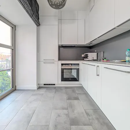 Riverside Modern By Bookinghost アパート