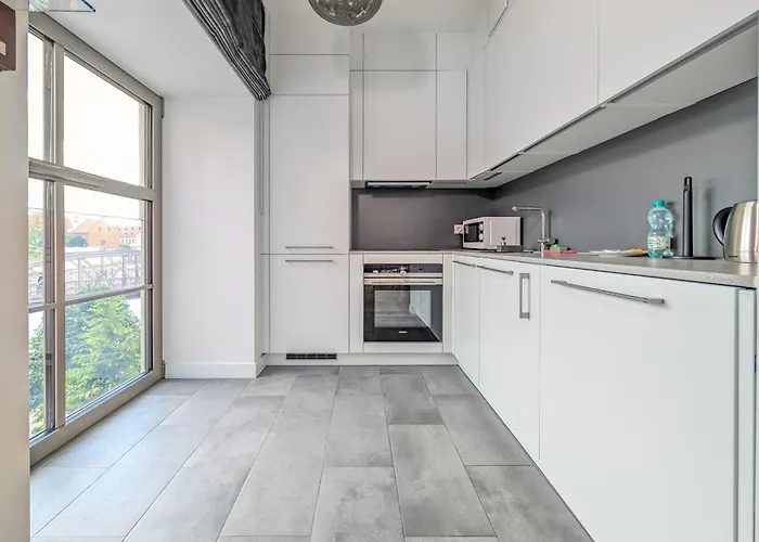 Riverside Modern By Bookinghost Apartmán